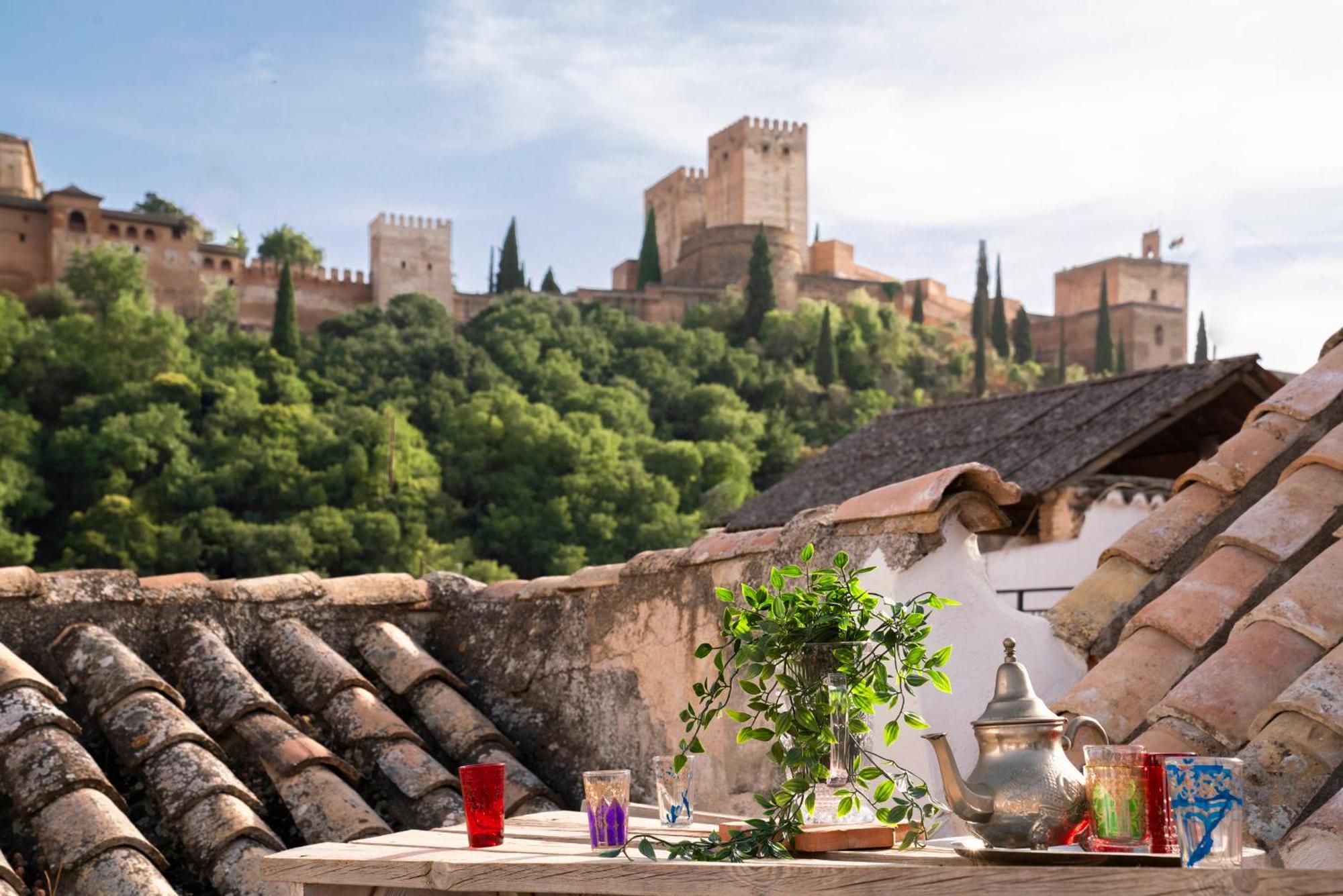 El Rincon Nazari - Vistas A La Alhambra Y Terraza Apartment Granada Luaran gambar